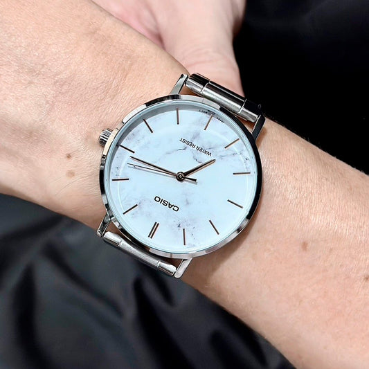 MTP-VT01DM-7AUDF | RELOJ DE ACERO PARA HOMBRE CASIO - BLANCO