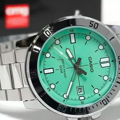 MTP-VD01D | RELOJ PARA HOMBRE CASIO - VERDE, CELESTE, ROJO
