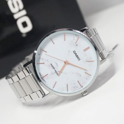 MTP-VT01DM-7AUDF | RELOJ DE ACERO PARA HOMBRE CASIO - BLANCO